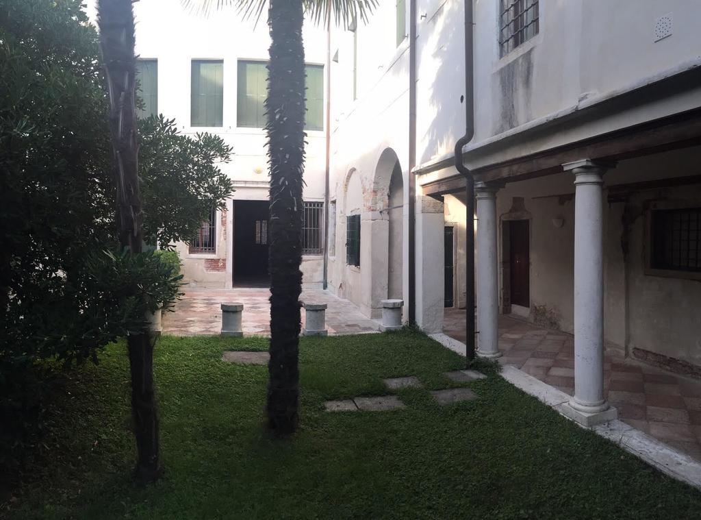 In A Lovely Garden Biennale Flat ヴェネツィア エクステリア 写真