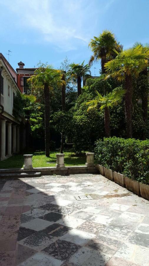 In A Lovely Garden Biennale Flat ヴェネツィア エクステリア 写真